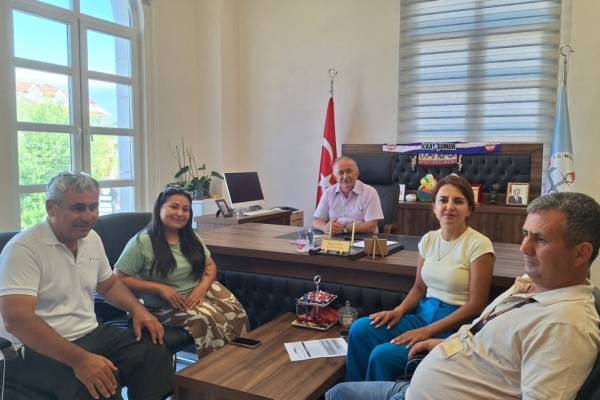 Basın Mensupları İlçe Milli Eğitim Müdürü Şumur’U Ziyaret Etti