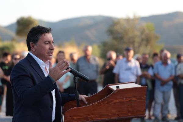 Başkan Aras “Önemli Olan Halka Dokunan Projeler Yapmak”