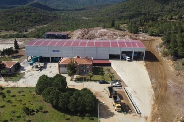 Büyükşehir 50 Bin Ton Atığı Ekonomiye Kazandırdı