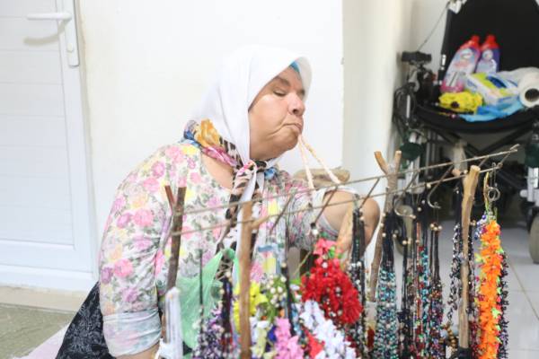 Büyükşehir’den Behiye Teyze Ve Kızına Destek Eli